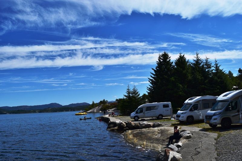 Grindafjord Feriesenter Kampeerplaatsen direct aan het fjord