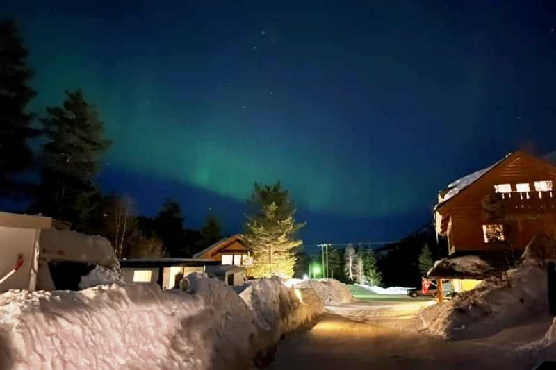 Sageneset Feriesenter Sirdal wintersport en noorderlicht